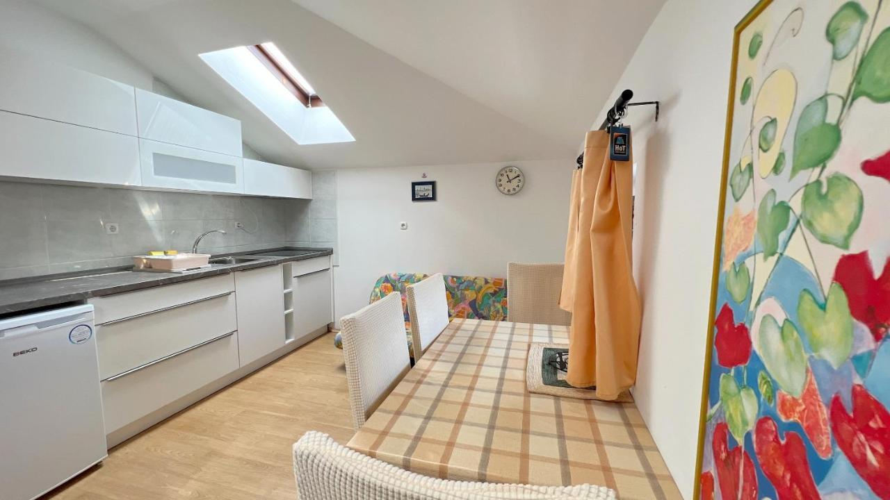 איזולה ❷⓿❷❸ Apartment Dolphin מראה חיצוני תמונה