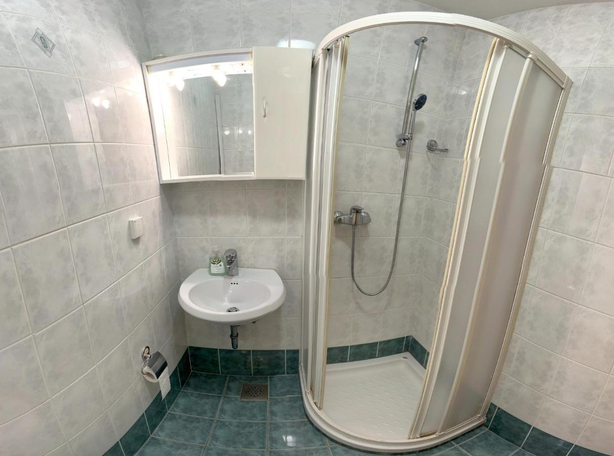 איזולה ❷⓿❷❸ Apartment Dolphin מראה חיצוני תמונה
