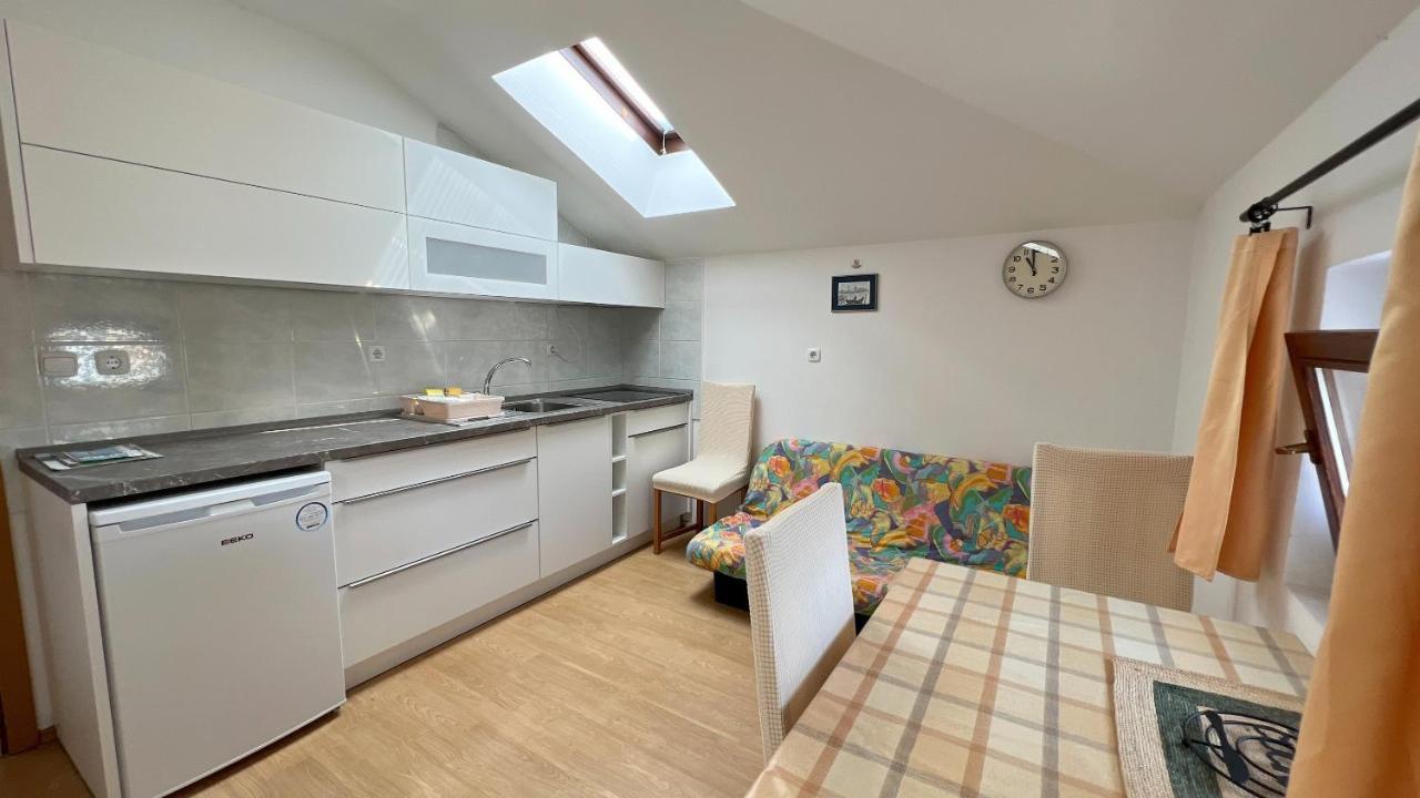 איזולה ❷⓿❷❸ Apartment Dolphin מראה חיצוני תמונה